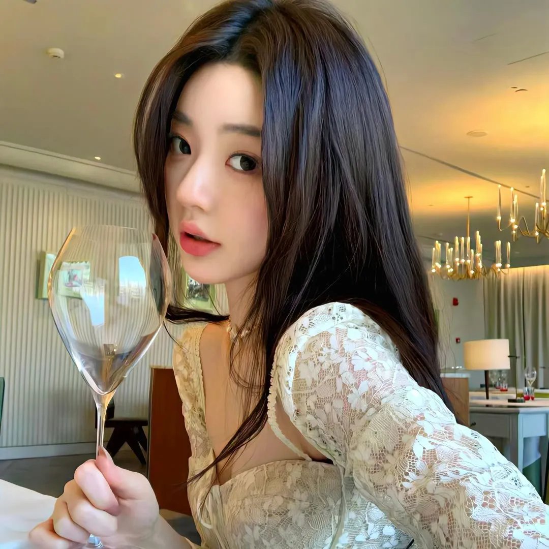 飘动的红丝带